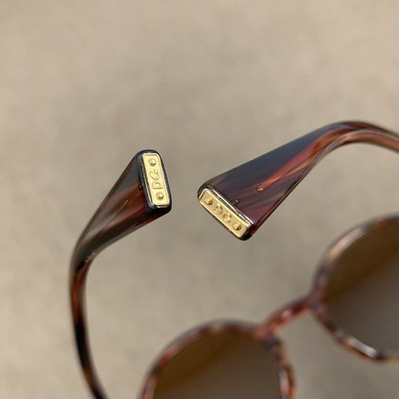 Dolce & Gabbana sunglasses style DG4342 main image 7